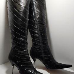 Vero Cuoio Black Leather Boots with Stiletto Heel