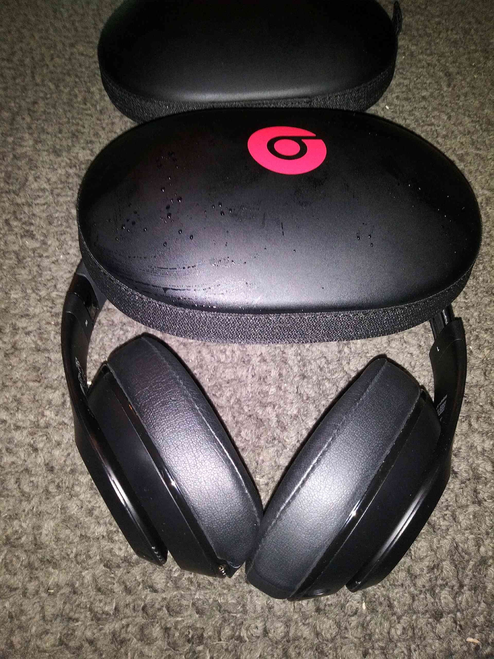 Beats by Dr. Dre - Beats Studio³ Wireless Noise Canceling Headphones - Matte Black