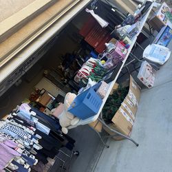 Yard Sale in Hesperia Muscatel and Escondido follow the yard sale signs