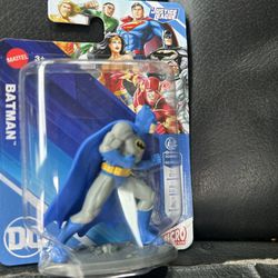 DC Justice League Batman Blue Cape Micro Collector Set.