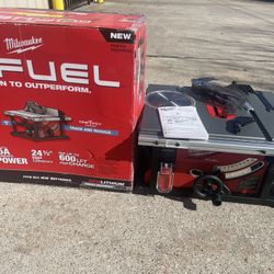 Milwaukee M18 FUEL ONE-KEY 18-Volt Lithium-Ion Brushless Cordless 8-1/4 in. Table Saw (Tool-Only)