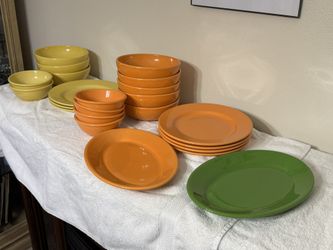 Homer Laughlin China; 23Pc Set; Lead Free; USA