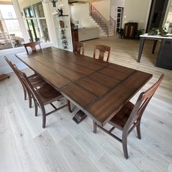 Pottery Barn Mahogany Dining Table & 6 Chairs