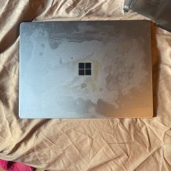 MICROSOFT SURFACE GO LAPTOP