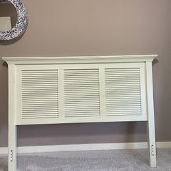 Pier 1 Imports Queen Bed