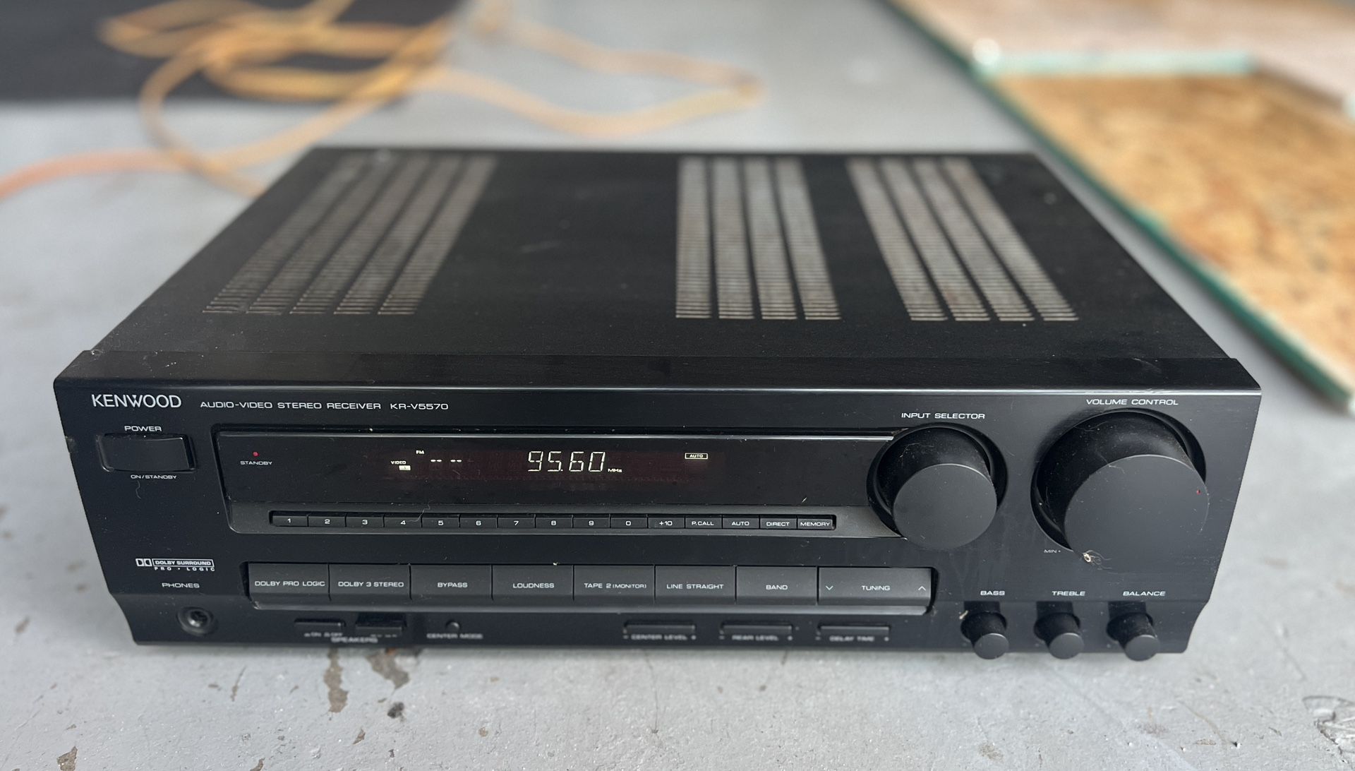 Kenwood KR-V5570 Audio Video Stereo Receiver  