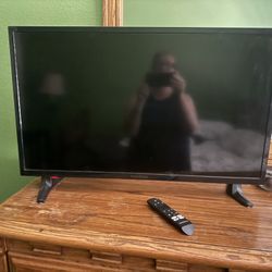 Brand New-Insignia- 32 Inch Tv