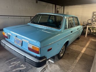 1974 Volvo 140