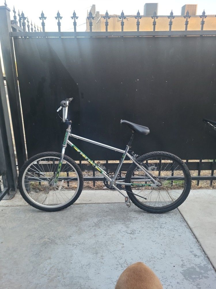 RACING BMX BIKE