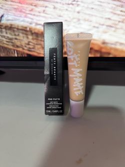 Fenty Beauty Soft Matte Longwear Foundation