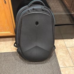 Dell Alienware 17" Vindicator 2.0 Backpack, Black (AWV17BP2.0