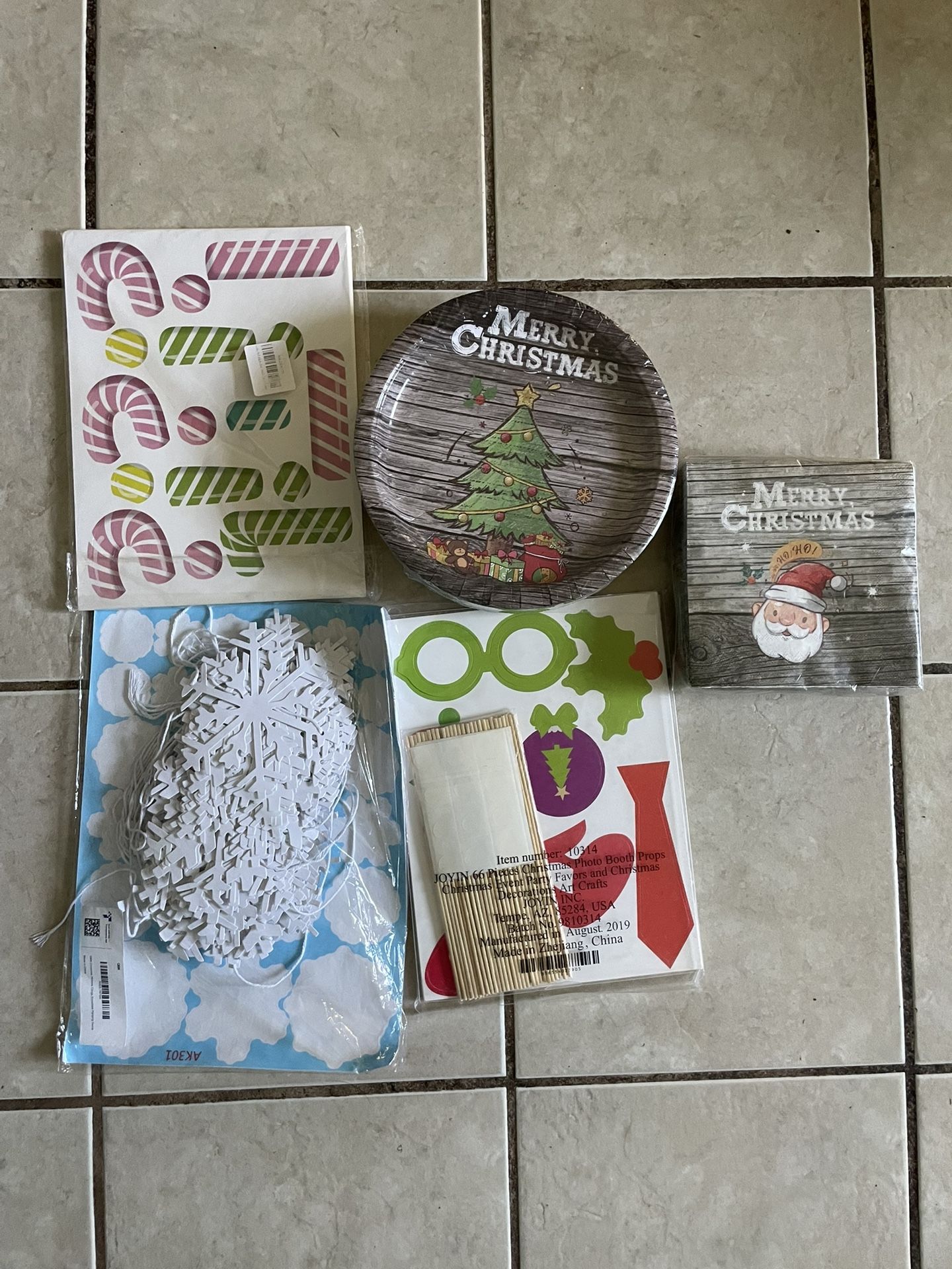 School Christmas decorations