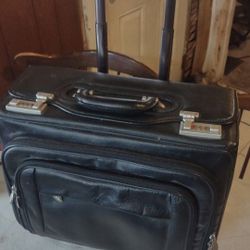 Sheridan 18” by 14.5" by 9.3" Leather Combination Latch, Detachable Wheeled Catalog Laptop Carry Case