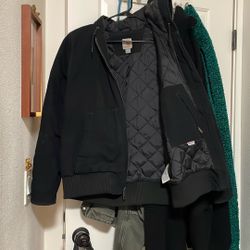 Woman’s Carhartt Black Hooded Jacket