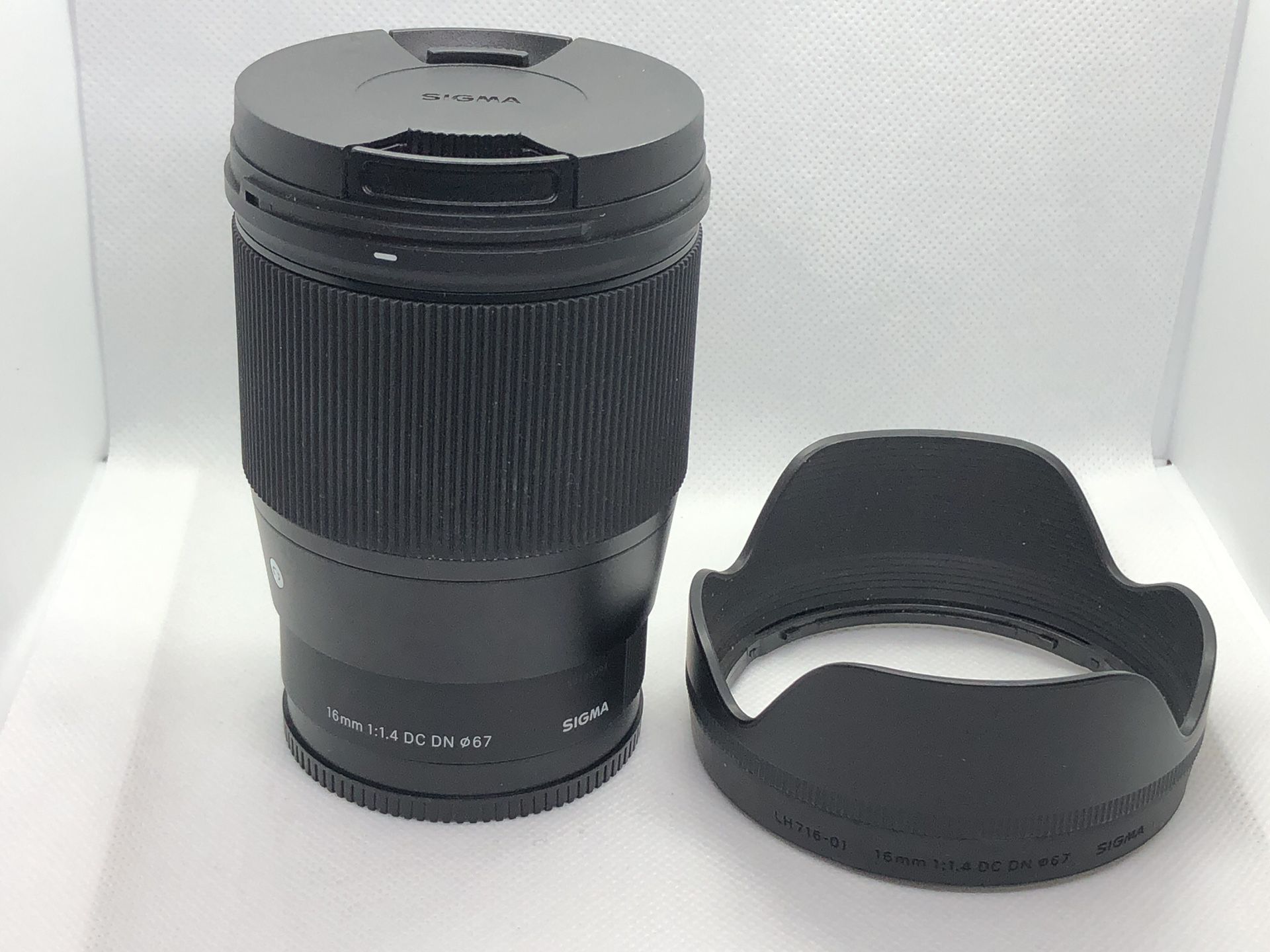 Sigma 16mm F/1.4 DC DN Contemporary Lens for Sony E