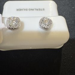 Moissanite Earrings 0.58 CT