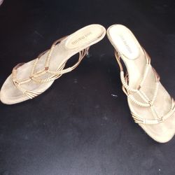 Ann Marino Heeled Leather Sandals Tan Size 8M
