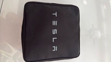 Tesla Mobile Connector Gen 2 – Portable EV Charging Cable (NEMA 5-15 & 14-50 Adapters)