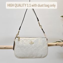 BRAND NEW White Shoulder Bag (NO BOX) Outlet Bag