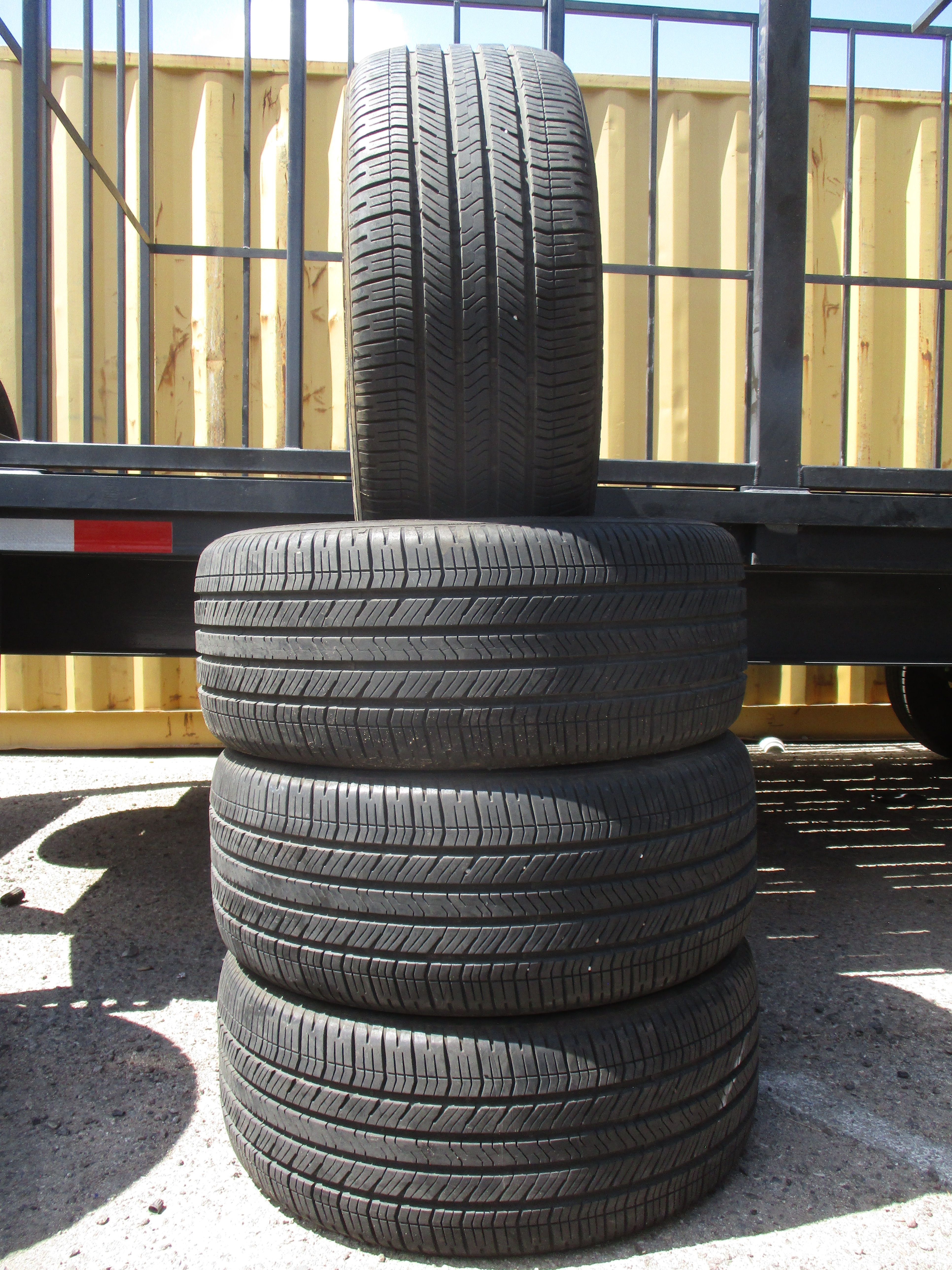 235/50/18 Goodyear Eagle LS2 All Season Tires