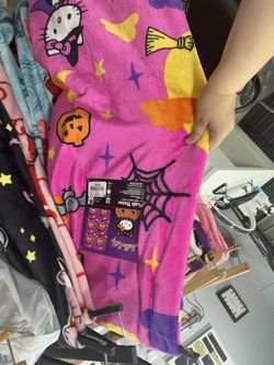 Hello kitty halloween blanket 