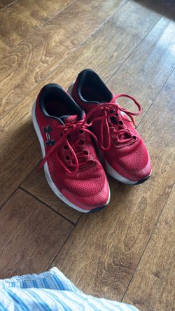 Boys 6Y Red Tennis/Running Shoes- Under Armour