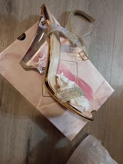 ~RHINESTONES CLEAR WEDGE SANDAL HEELS~