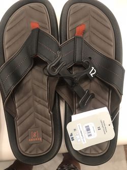 Men’s New Sandals Size 12