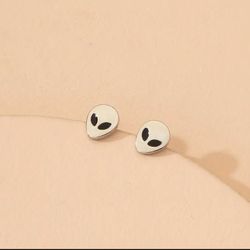 Minimalist  alien silver earring studs