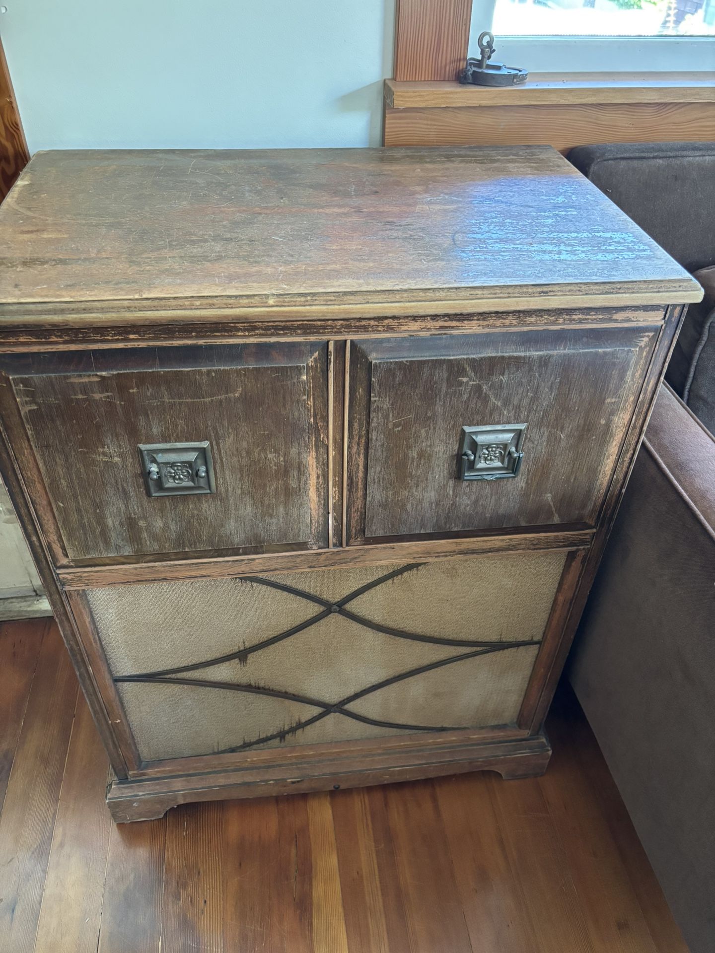 Vintage Radio Mirror Television 