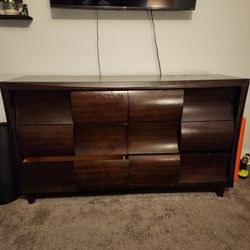 Solid Wood Dresser  Dark Espresso Finish