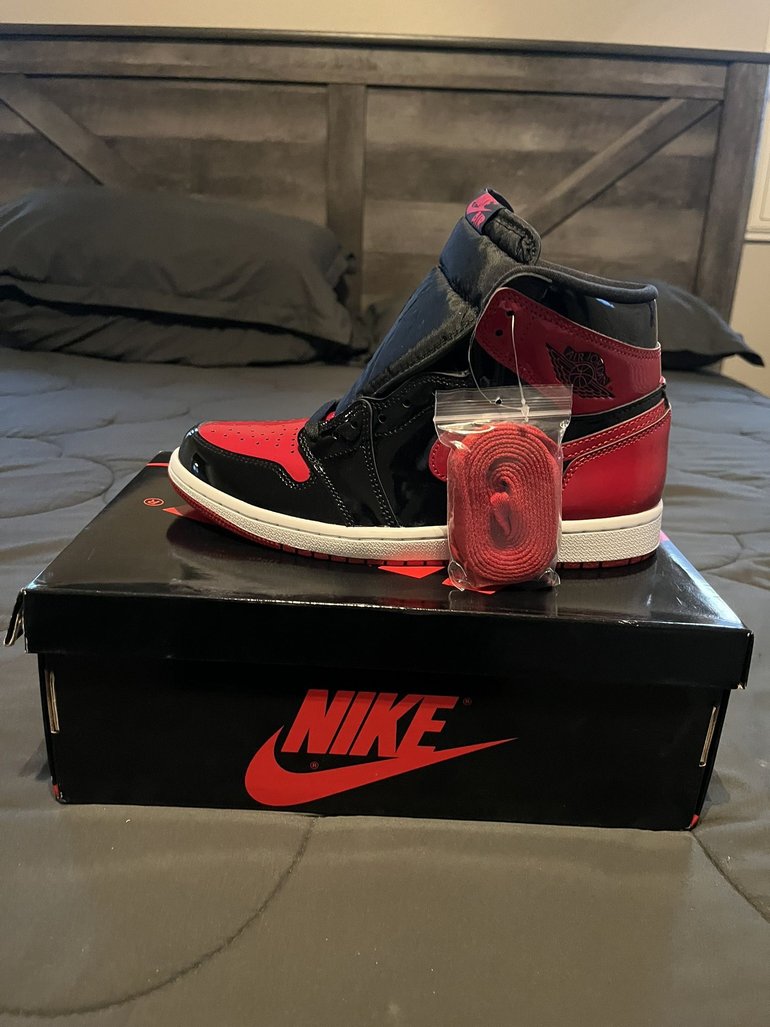 Jordan 1 Patent Bred