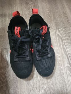 Nike Vapormax Flyknit Sneakers Black Red