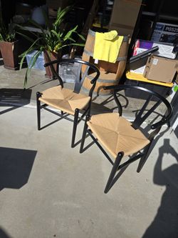 CH24 CARL HANSEN REPRODUCTION WISHBONE CHAIRS