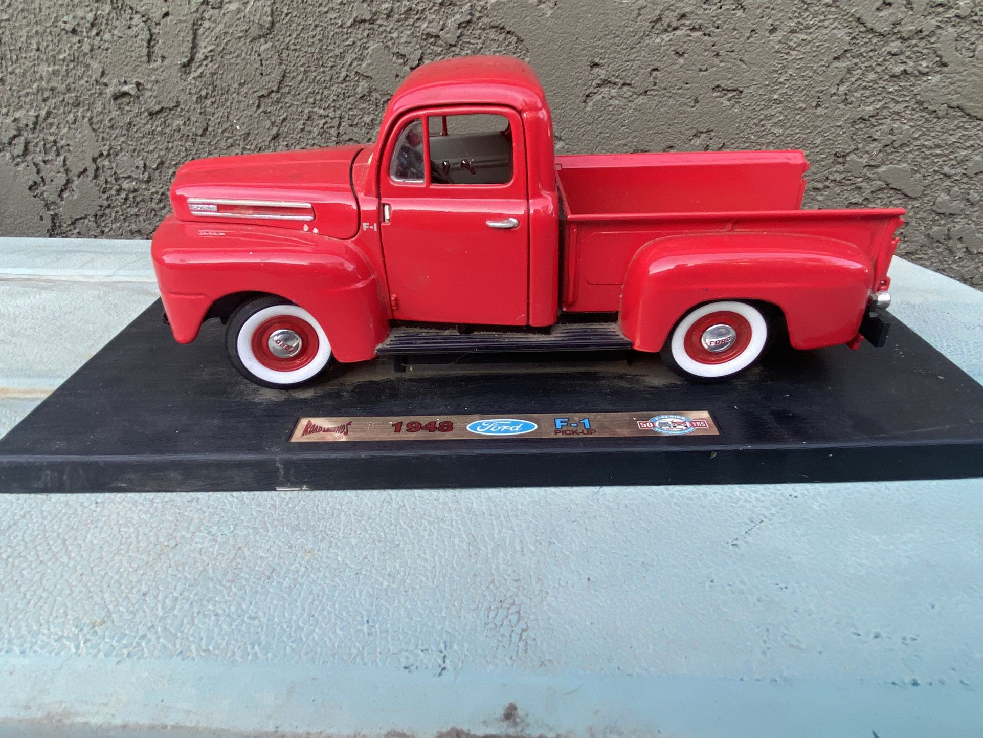 1948 Ford Pickup  Toy