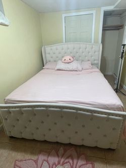 Queen Bed Frame (Cream)