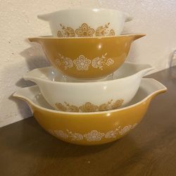 Pyrex Butterfly Gold Nesting Bowls, Pyrex Butterfly Gold Cinderella Bowls, Pyrex Butterfly Gold Mixing Bowls