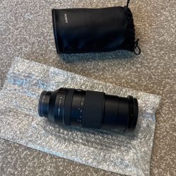 Sony FE 70-300mm Zoom Lens