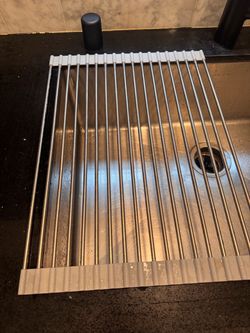 Roll-Up Over-the-Sink Dish Drying Rack