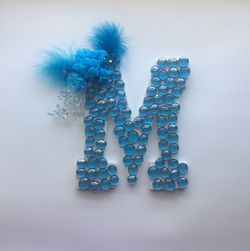 Decorative wood letters fur kids rooms