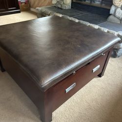 Coffee Table / Ottoman W/ Storage 