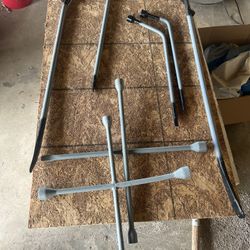 Tire Changing Bars