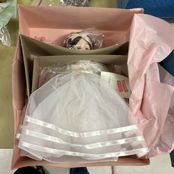 Snow White Doll 