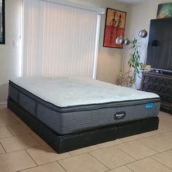 VERY NICE CALIFORNIA KING SIZE BEAUTYREST MATTRESS AND BOXSPRINGS FOR SALE! IN GREAT CONDITION, FREE DELIVERY