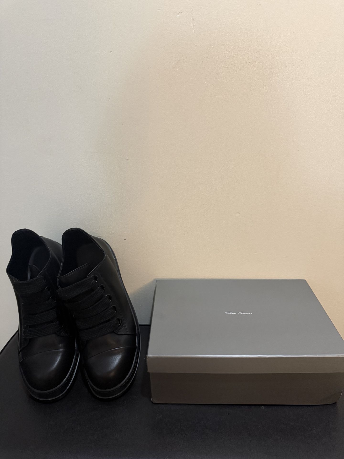 π₯ Rick Owens Temple Jumbolace Low Sneakers π Size 11 (fits true to size) π¨ Black