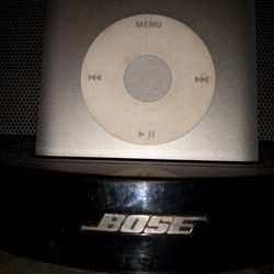 iPods 160 GB, 120 GB and 80 GB