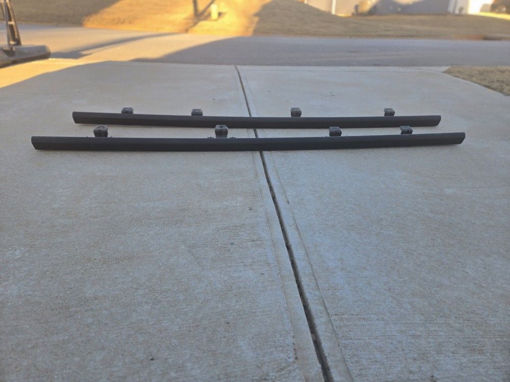 2024 JEEP GLADIATOR OEM ROCK RAILS