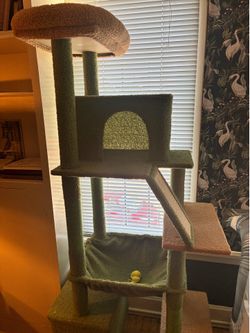 6 foot tall CAT TREE