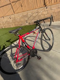 Genesis Road Tech 700 Road Bike