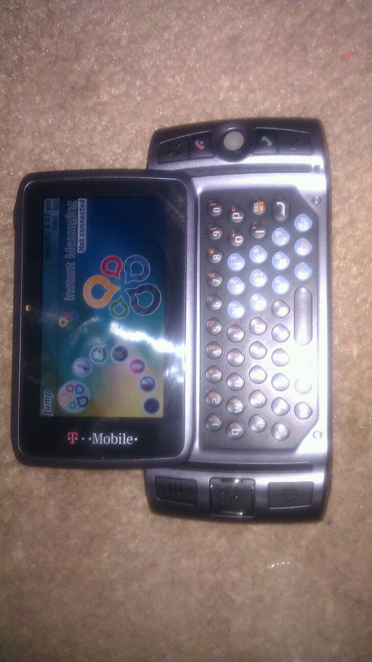 T Mobile psychic 3 comes with charger and its works and it is unlocked asking 60$